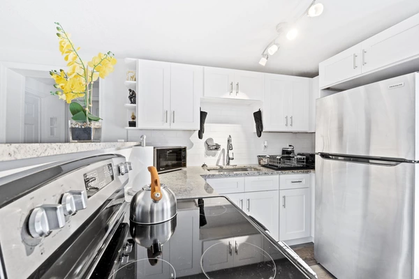 Coliving in Grant Park Tampa - East Tampa, Tampa