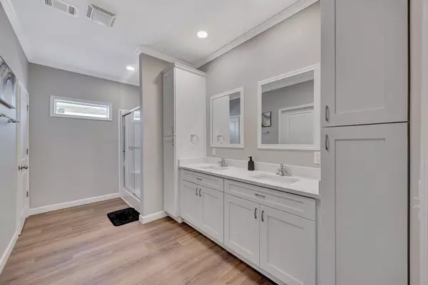 Coliving in Kenwood - Clearwater-St. Petersburg, Tampa