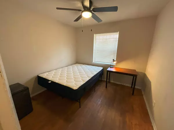Coliving in Wolf Creek - Sw Dallas, Dallas