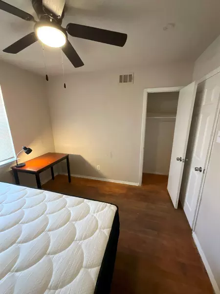 Coliving in Wolf Creek - Sw Dallas, Dallas
