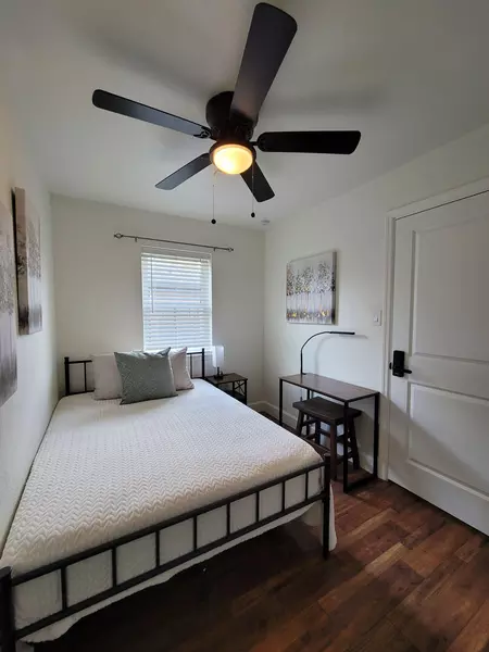 Coliving in Irving - Sw Dallas, Dallas