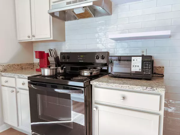 Coliving in Windy Hill - Southside, Jacksonville