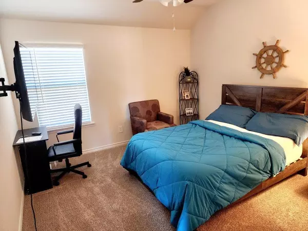 Coliving in Denton - North Dfw, Dallas