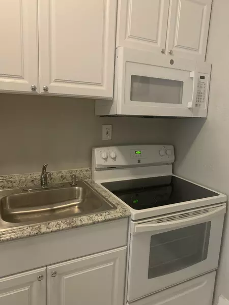 Coliving in Pompano Beach - Broward County, Miami