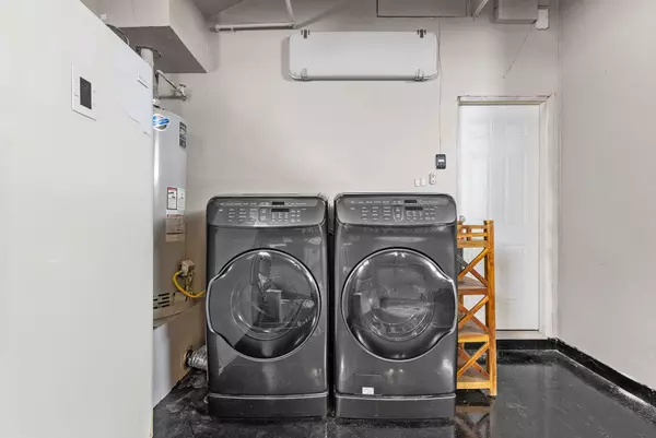 Coliving in Moreno Valley - Inland Empire, Los Angeles