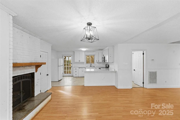 Coliving in Mallard Creek - Withrow Downs - North Charlotte, Charlotte