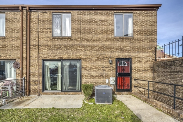 Coliving in Carver / Langston - NE DC, Washington DC