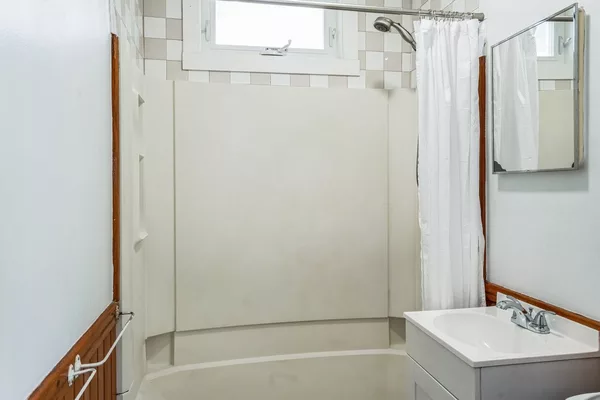 Coliving in Spring Hill - Somerville, Boston