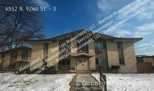 3 bedrooms apartment for rent in Grantosa - NW Mil, Milwaukee