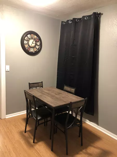 Coliving in College Park JAX - Northside, Jacksonville