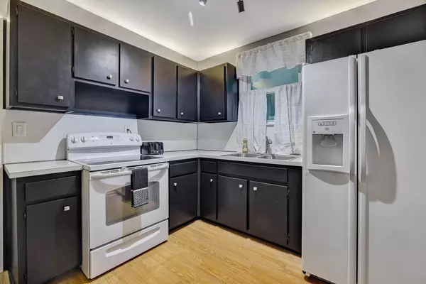 Coliving in College Park JAX - Northside, Jacksonville