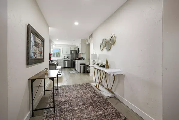 Coliving in Glendale - NW Valley, Phoenix