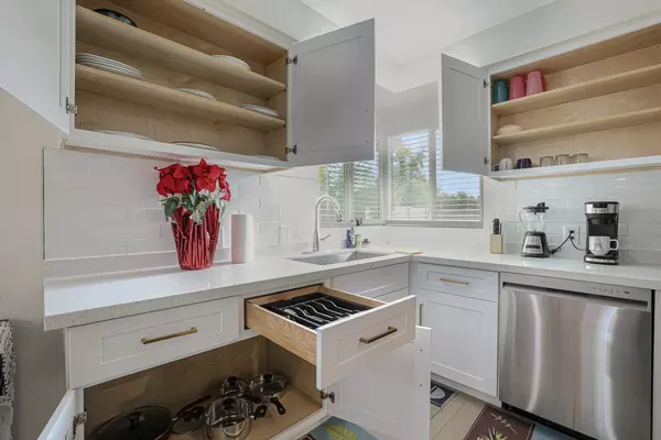 Coliving in Glendale - NW Valley, Phoenix