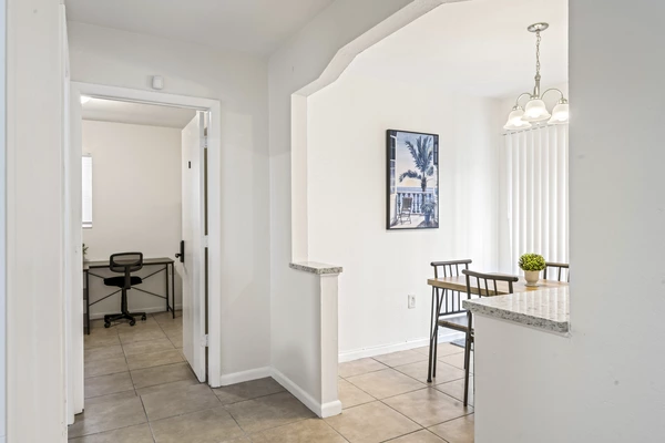 Coliving in Grant Park Tampa - East Tampa, Tampa