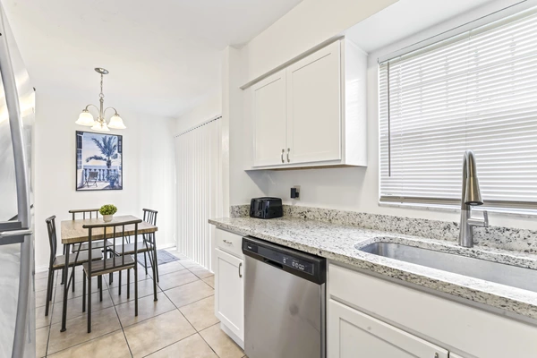 Coliving in Grant Park Tampa - East Tampa, Tampa