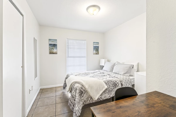 Coliving in Grant Park Tampa - East Tampa, Tampa