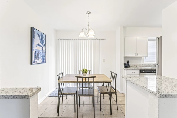 Coliving in Grant Park Tampa - East Tampa, Tampa