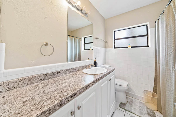 Coliving in Pine Hills - West Orlando, Orlando