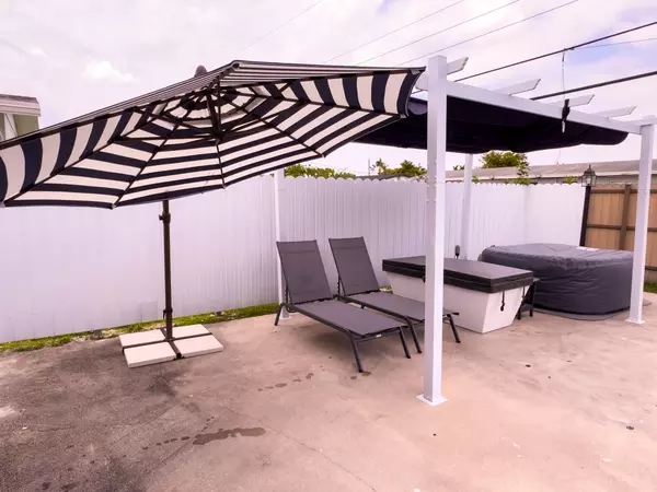 Coliving in Westchester FL - Miami Dade, Miami