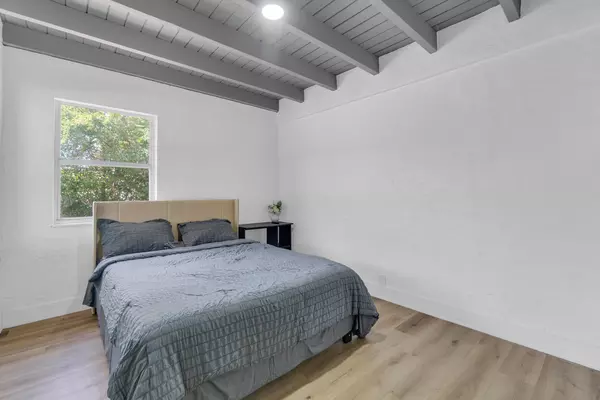 Coliving in North Miami Beach - Miami Dade, Miami