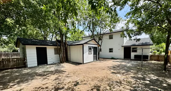 Coliving in University Hills - East Austin, Austin