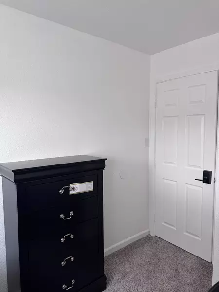 Coliving in Del Paso Heights - North SAC, Sacramento