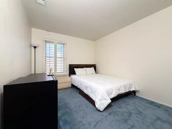 Coliving in Glendale - NW Valley, Phoenix