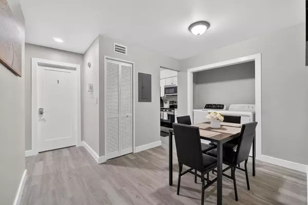 Coliving in Grant Park Tampa - East Tampa, Tampa