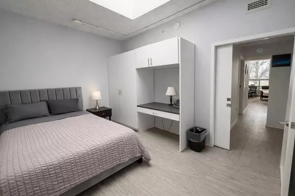 Coliving in South Plaza - KCMO, Kansas City