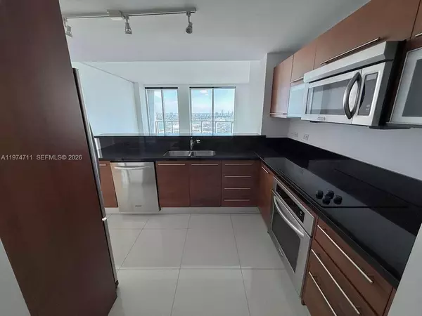 2 bedrooms apartment for rent in Downtown Miami - Miami, Miami
