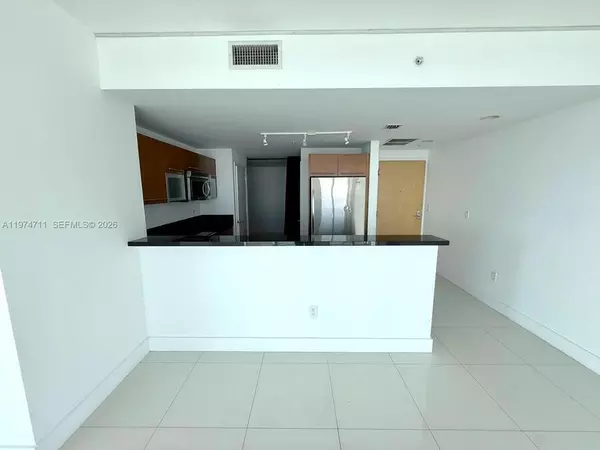 2 bedrooms apartment for rent in Downtown Miami - Miami, Miami