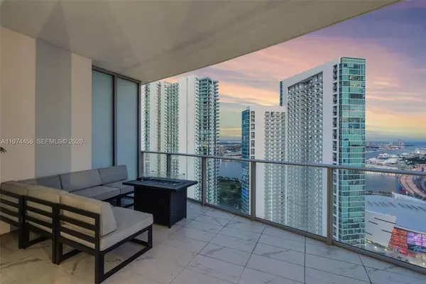 2 bedrooms apartment for rent in Downtown Miami - Miami, Miami