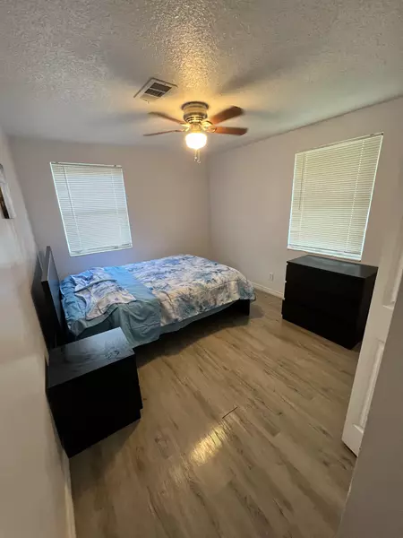 Coliving in Lake Forest - Northside, Jacksonville