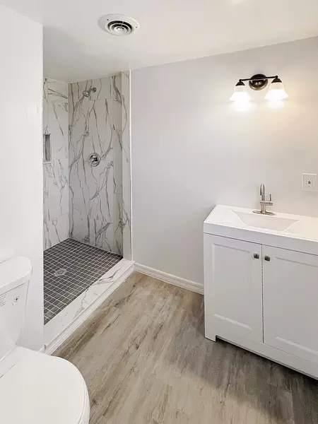 Coliving in Lake Forest - Northside, Jacksonville