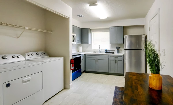 Coliving in Grant Park Tampa - East Tampa, Tampa