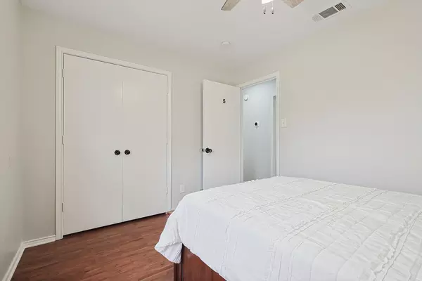 Coliving in Cedar Hill - Sw Dallas, Dallas
