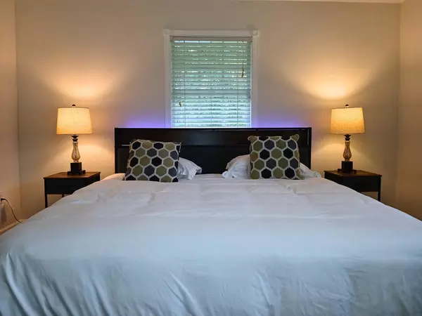 Coliving in Zephyrhills - North Tampa, Tampa