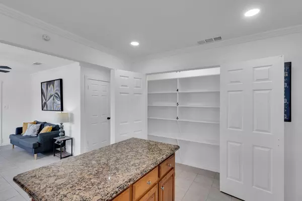 Coliving in Cedar Hill - Sw Dallas, Dallas