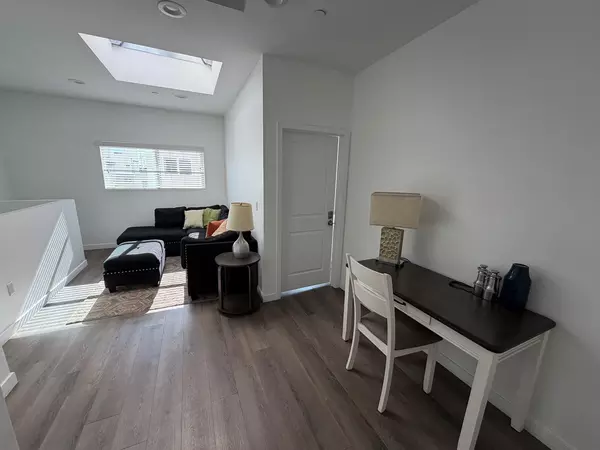 Coliving in Harvard Heights - Central Los Angeles, Los Angeles