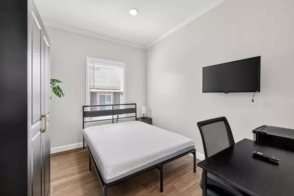 Coliving in Downtown St. Petersburg - Clearwater-St. Petersburg, Tampa