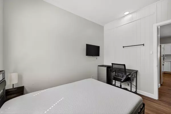 Coliving in Downtown St. Petersburg - Clearwater-St. Petersburg, Tampa