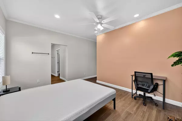 Coliving in Downtown St. Petersburg - Clearwater-St. Petersburg, Tampa