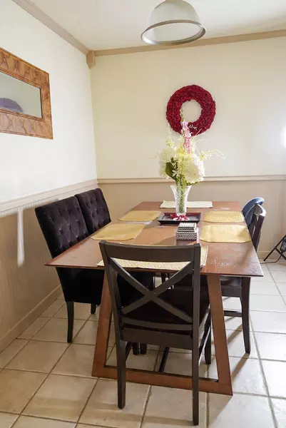 Coliving in Central Arlington - Arlington, Dallas