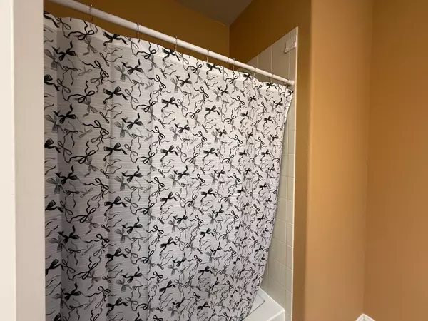 Coliving in Atascocita - Ne Houston, Houston