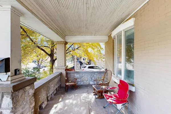 Coliving in Midtown-Westport - KCMO, Kansas City