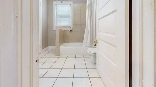 Coliving in Midtown-Westport - KCMO, Kansas City