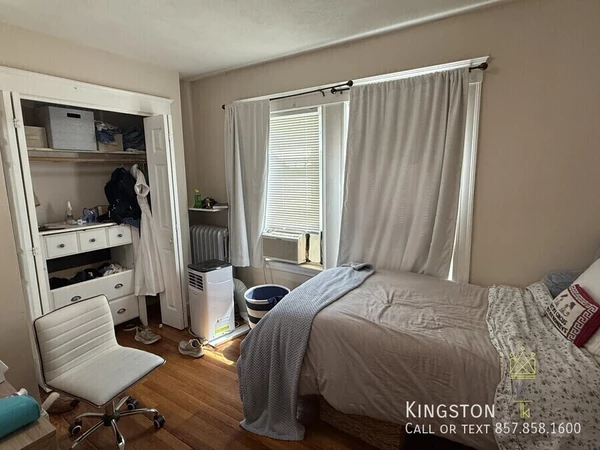 4 bedrooms apartment for rent in Brighton - Boston, Boston