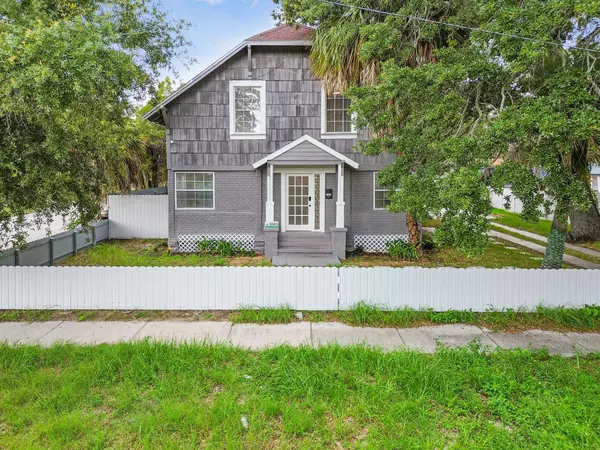 Coliving in Downtown St. Petersburg - Clearwater-St. Petersburg, Tampa