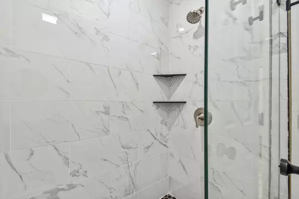 Coliving in Downtown St. Petersburg - Clearwater-St. Petersburg, Tampa