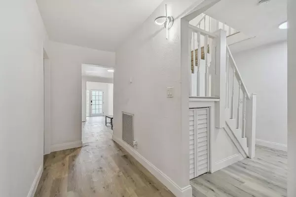 Coliving in Downtown St. Petersburg - Clearwater-St. Petersburg, Tampa